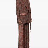 Red jacket,full body view