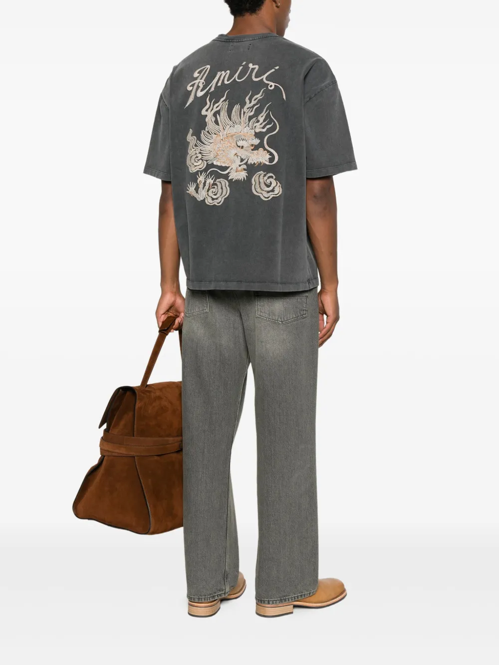 Black t-shirts,full body view