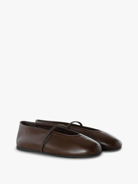 Brown shoes, front view
