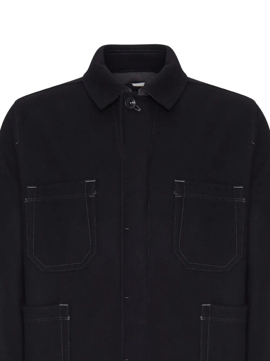 Black shirt, front view