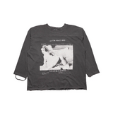 Grey shirt, front view