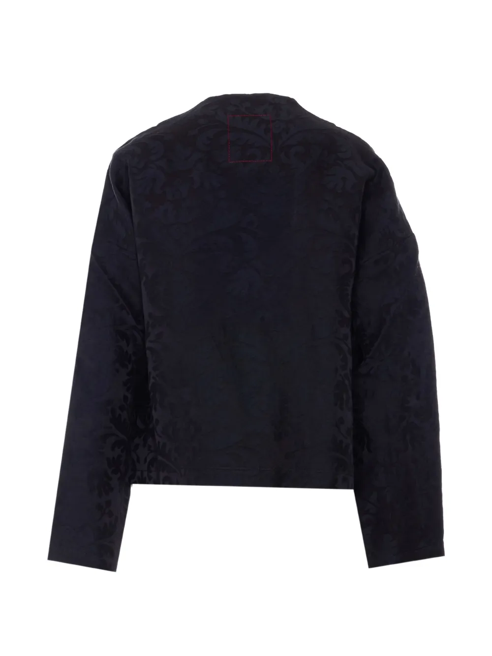 Black coats，back view