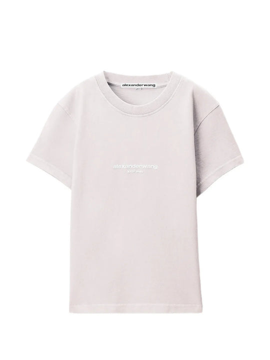 Pink t-shirt, front view