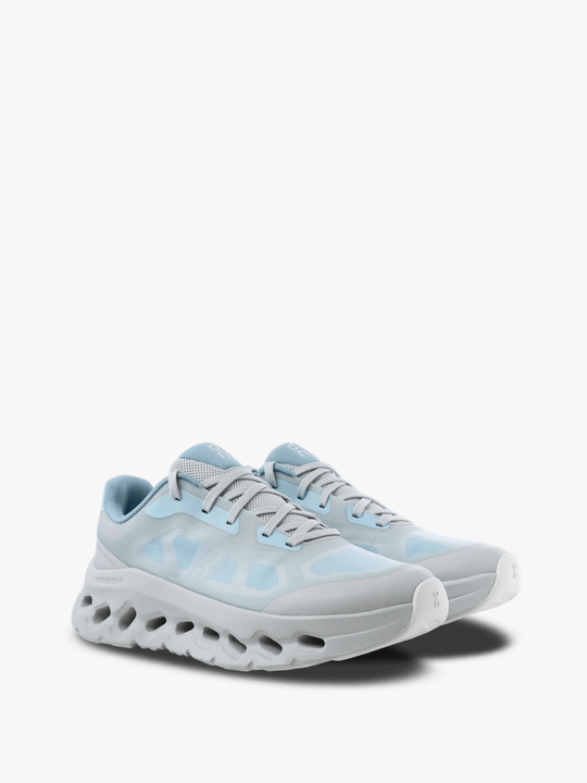 Blue shoes, front view