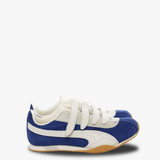 blue sneakers,front view