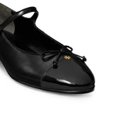 Black shoes, front view