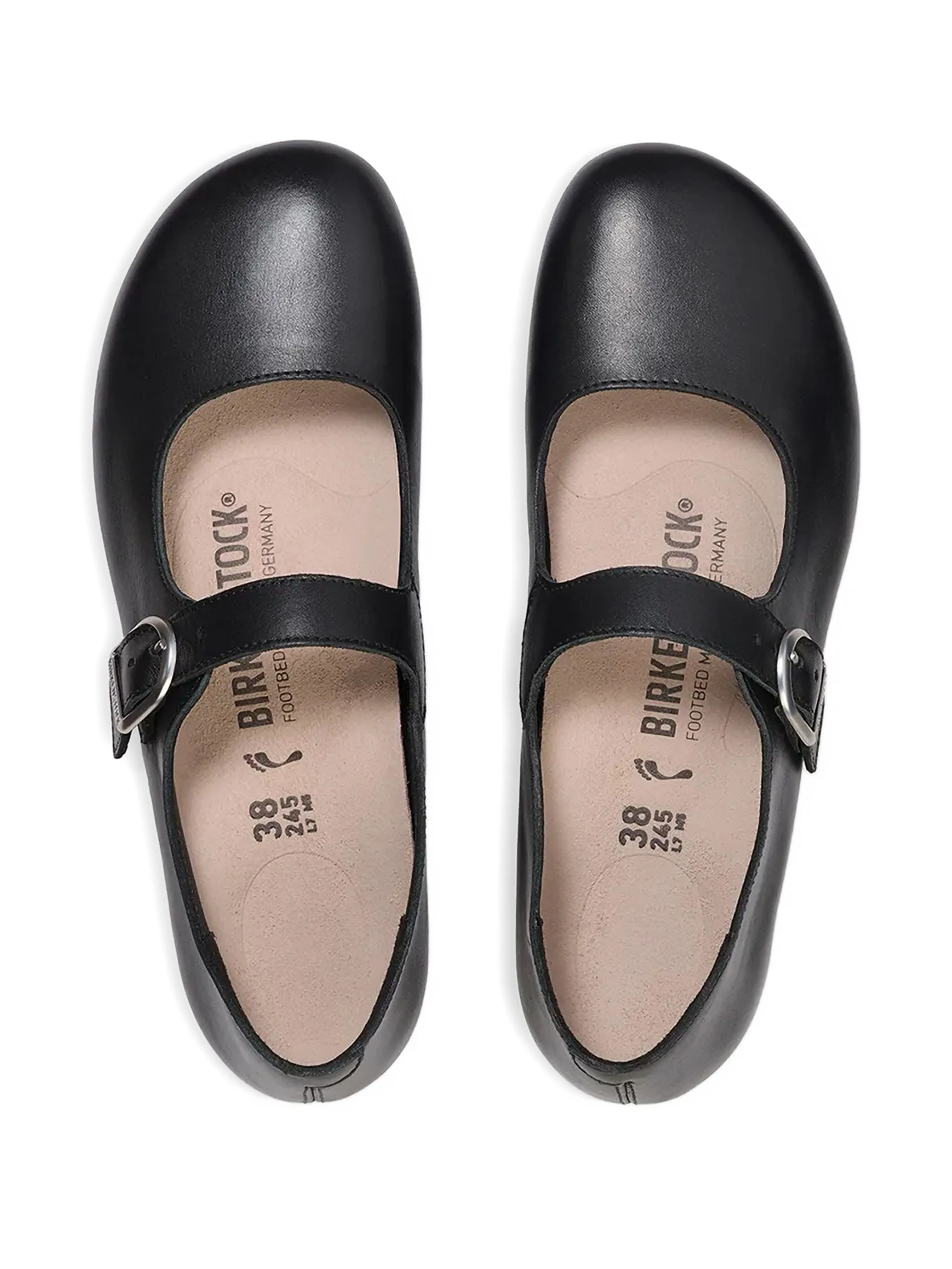 Black shoes, front view