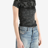 Black top worn by a person, showing the fit