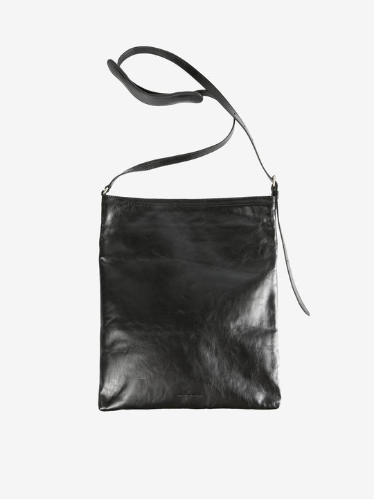 Black bag, back view