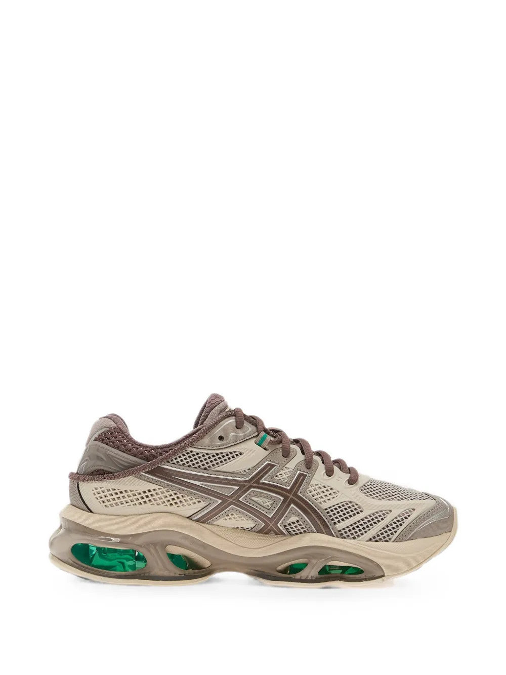 Brown shoes, front view