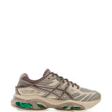 Brown shoes, front view