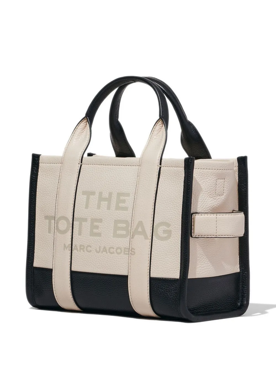 White bag, front view