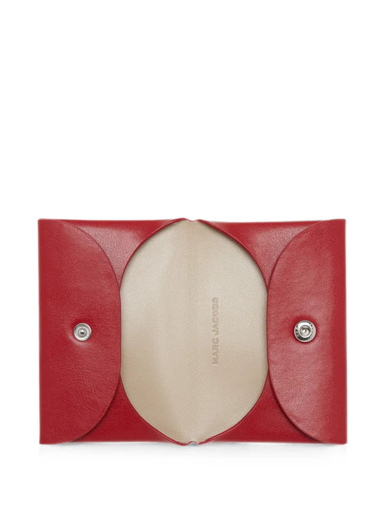 Red accessories, front view