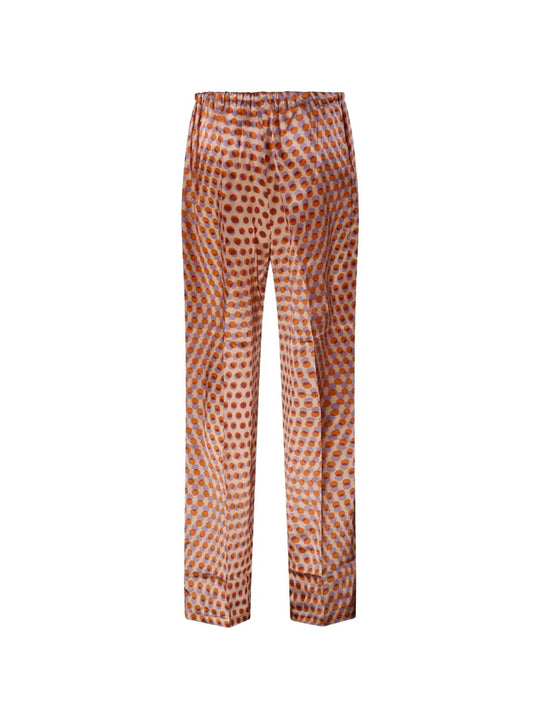 Brown pant, back view