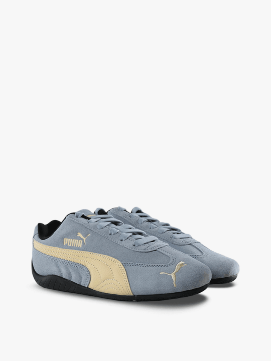 Blue shoes, front view