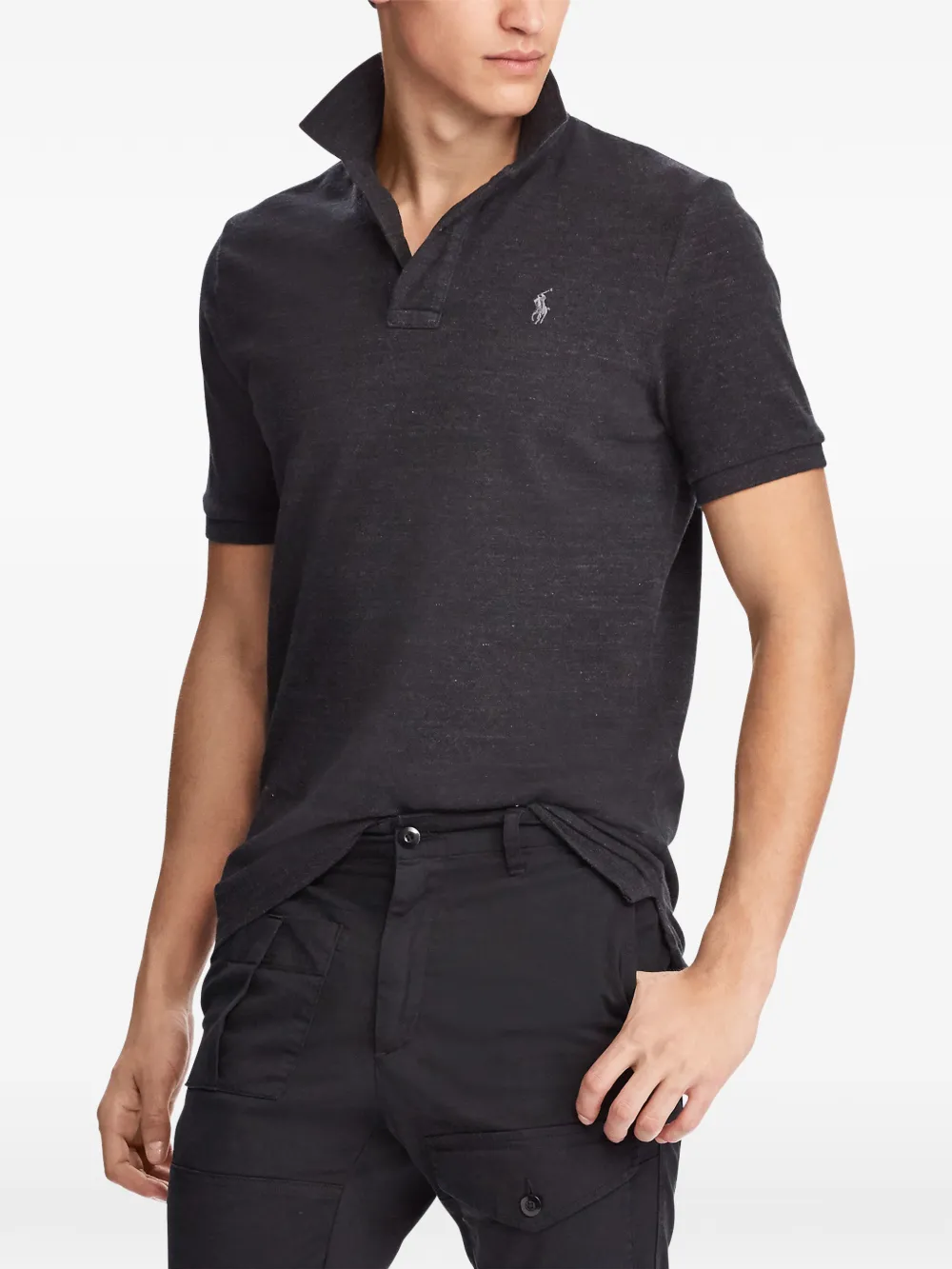 Black tee, side view