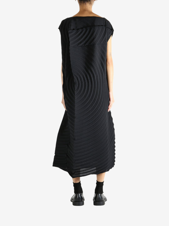 Black dress, full body view