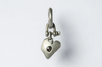 PARTS OF FOUR Jazz's Solid Heart Earring (Extra Small, 0.2 CT, Tiny Faceted Diamond Slab, DA+FCDIA)