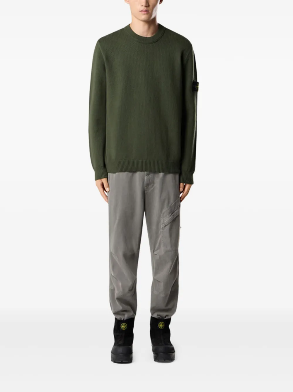 Green sweat,full body view