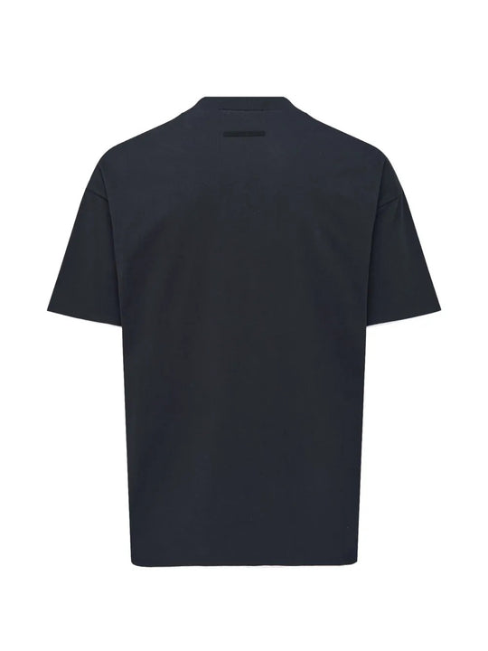 Black t-shirt, back view