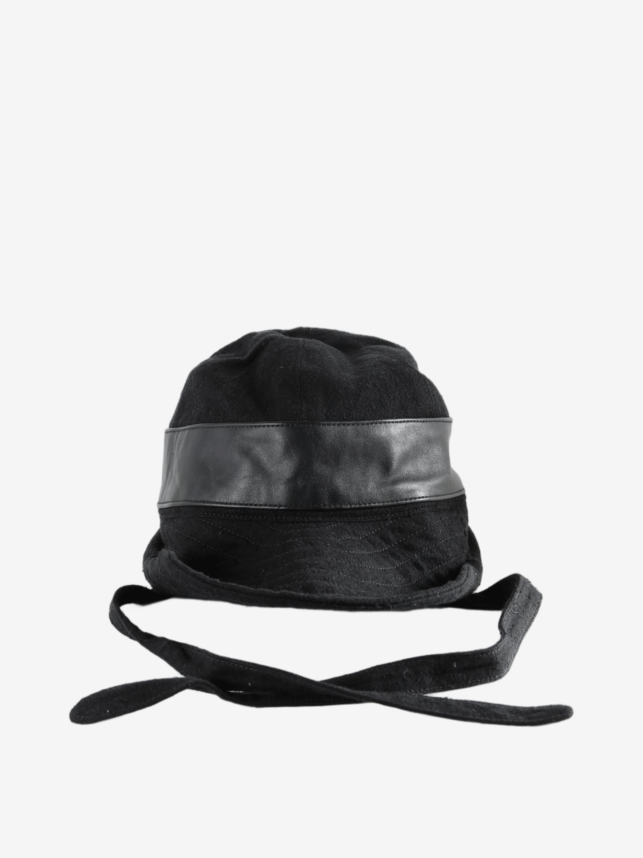 Black hat, front view