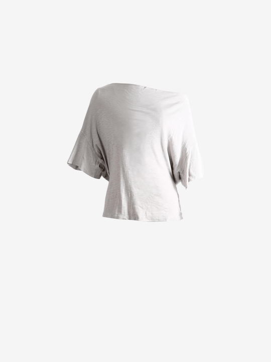Grey knitwear, front view