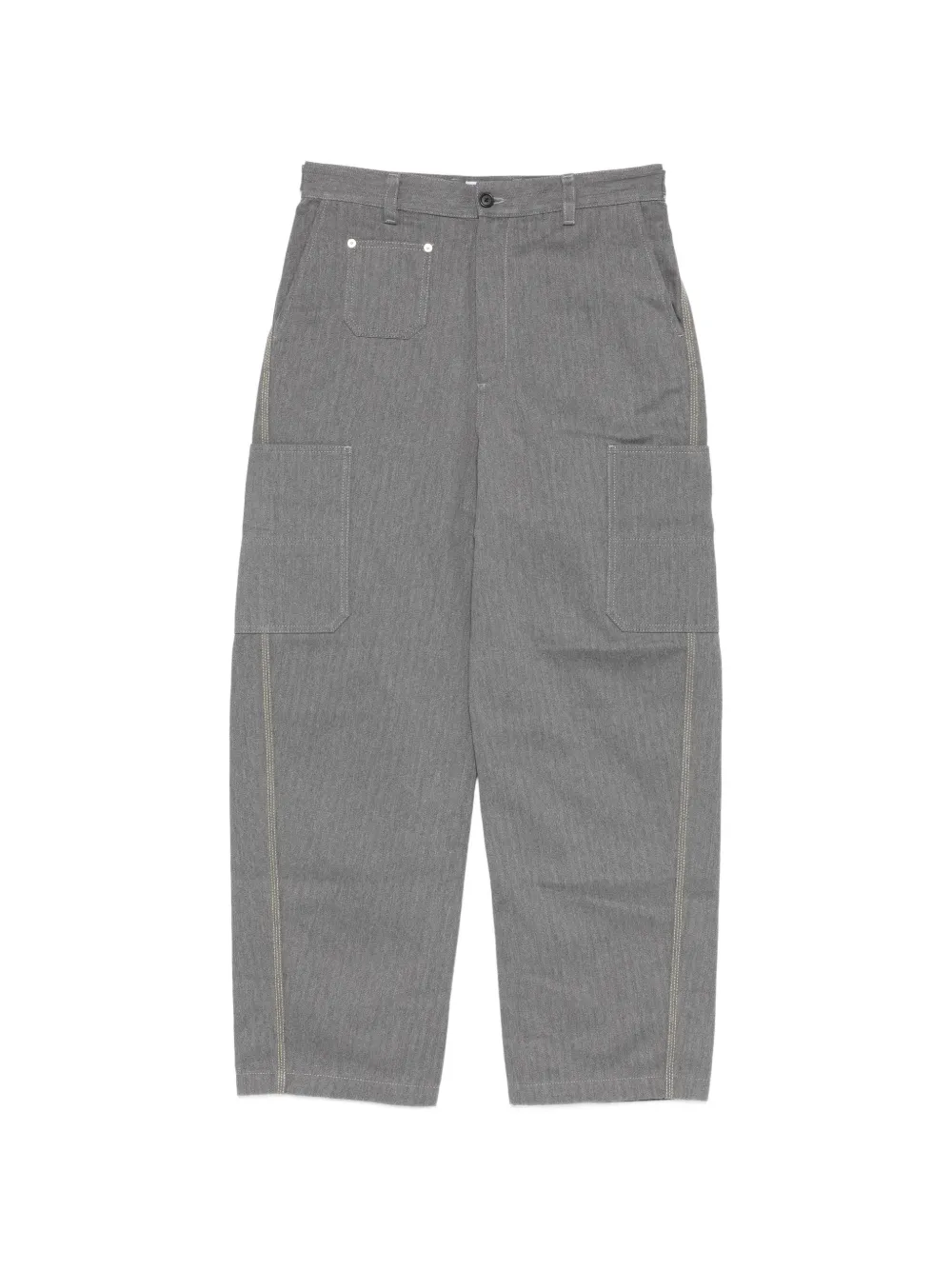 Grey pants,front view