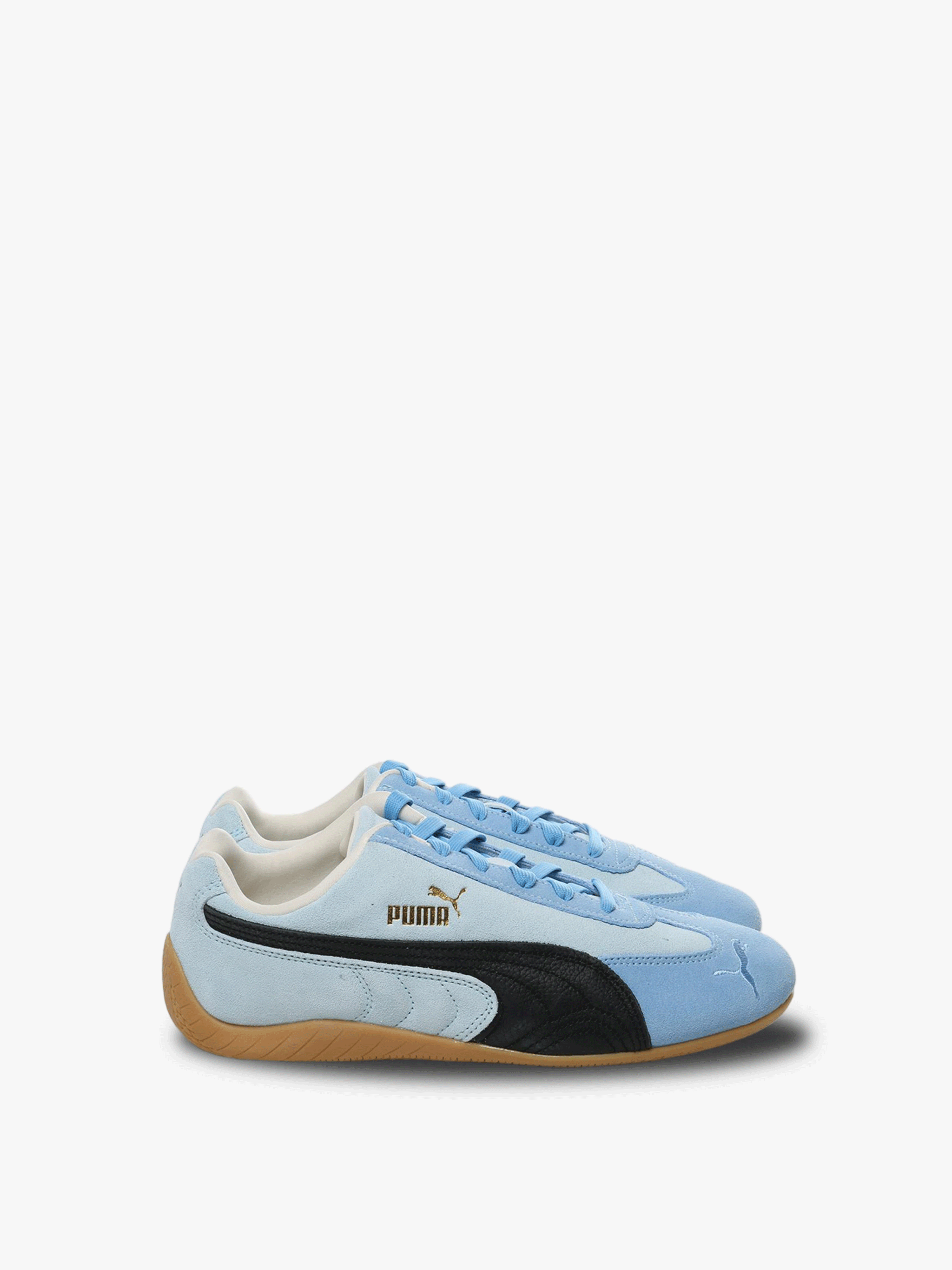 Light blue and black sneaker,front view