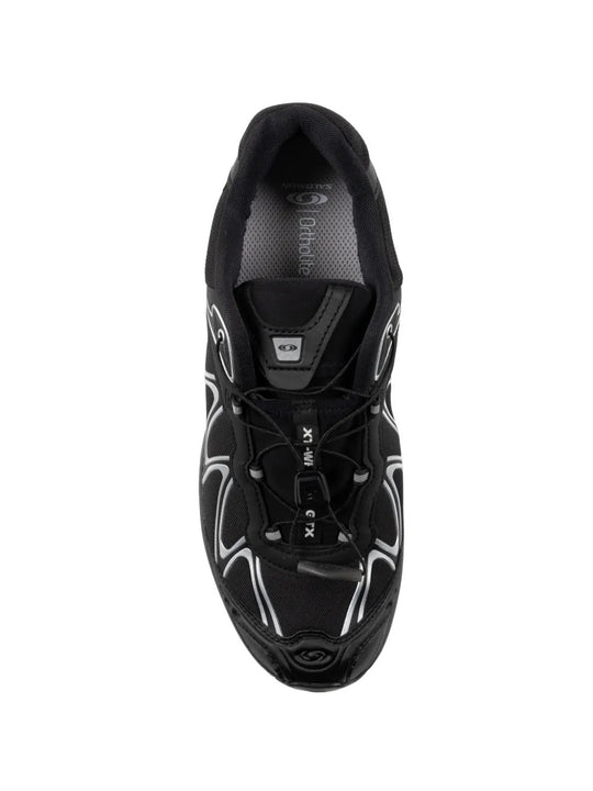Black shoes, front view