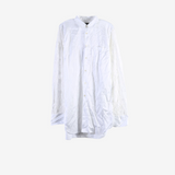 White shirt, front view
