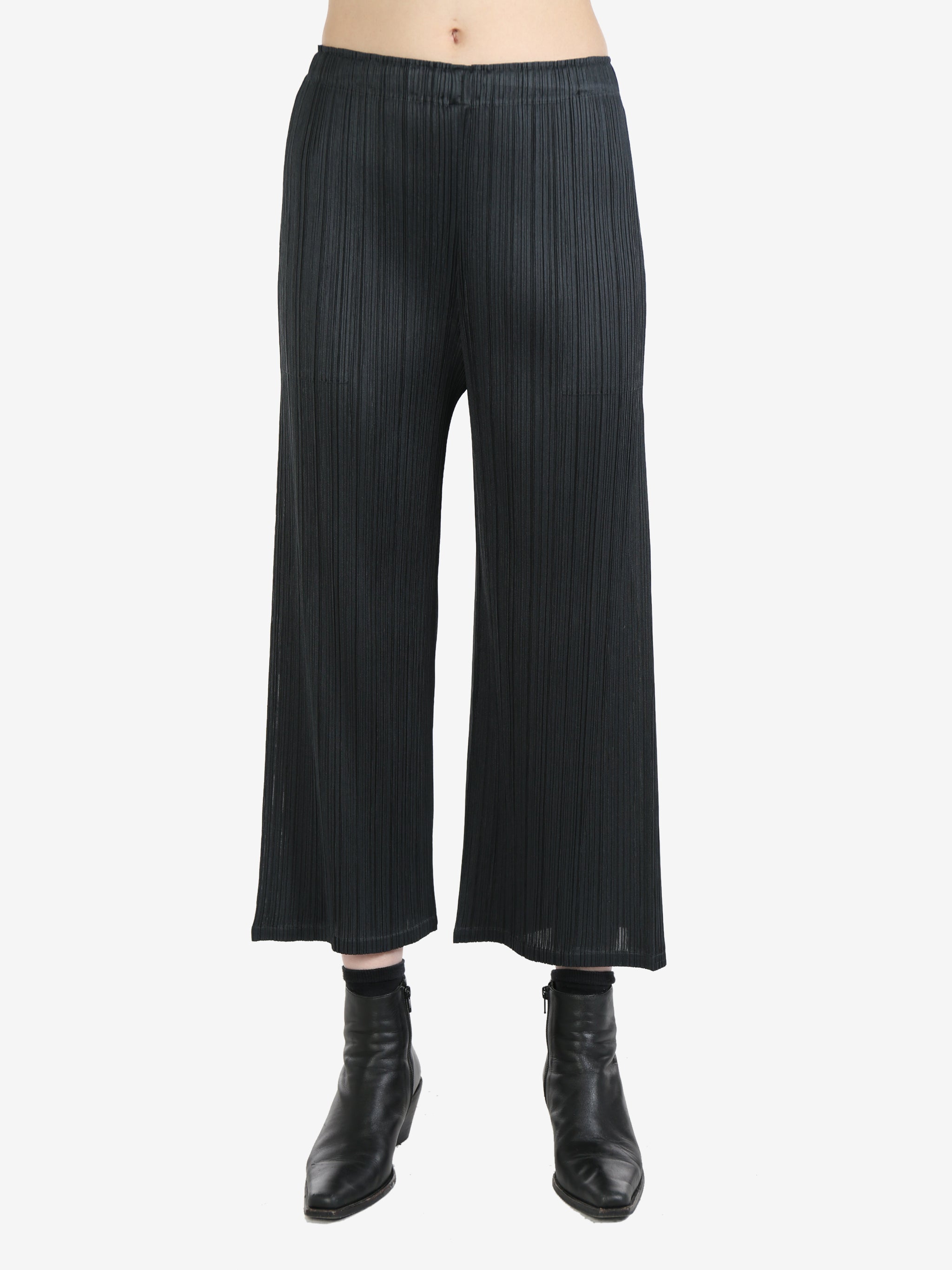 PLEATS PLEASE ISSEY MIYAKE Women Monthly Colors: March Pants 