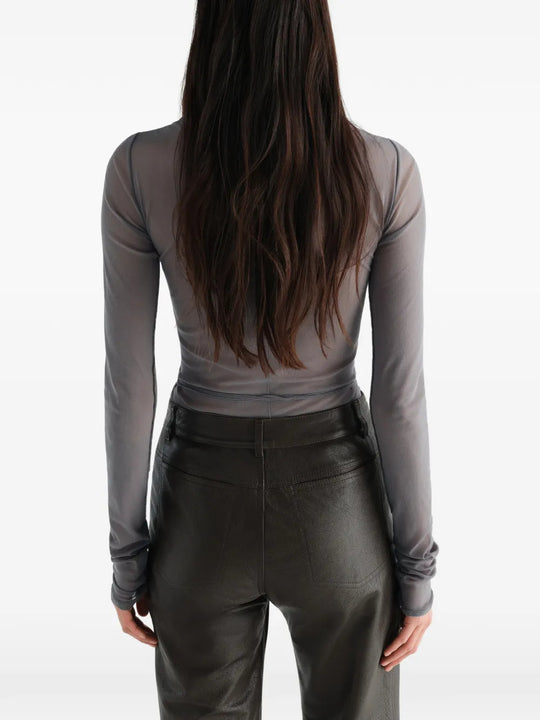 Grey top, full body view