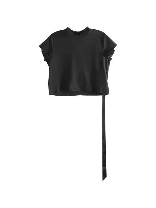 Black t-shirt, front view