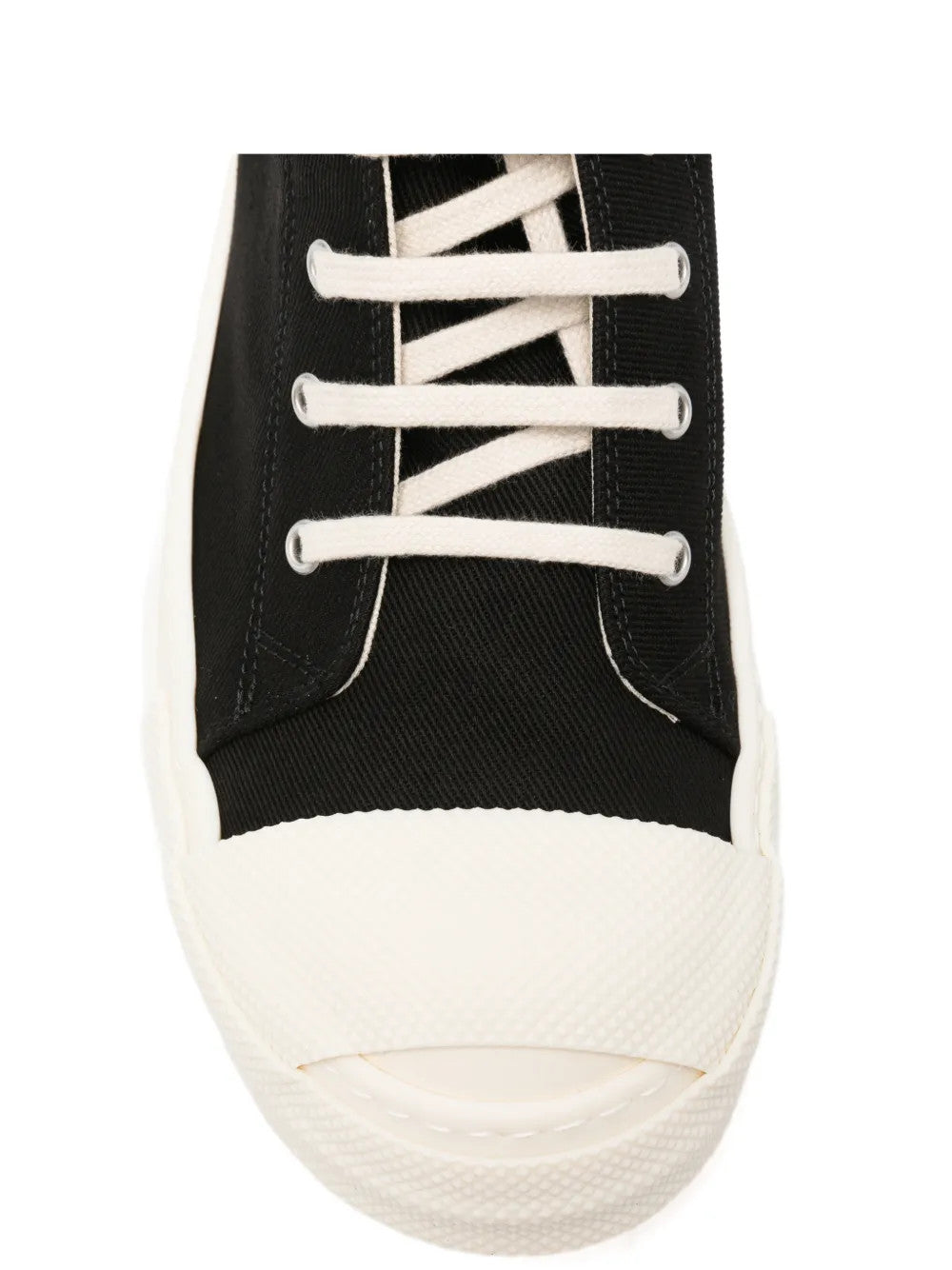 Black shoes, front view