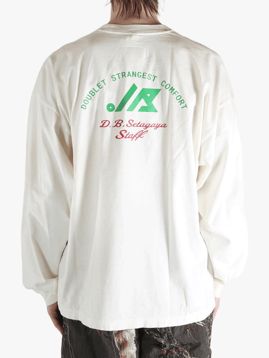 White t-shirt worn by a person, showing the t-shirt's fit