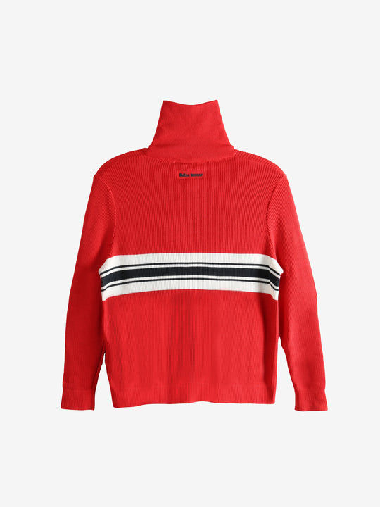 Red sweatshirt,back view