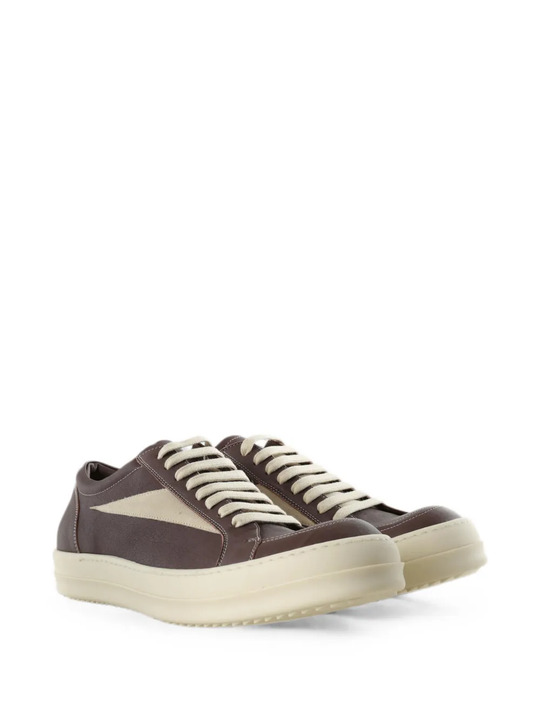 Brown shoes, front view