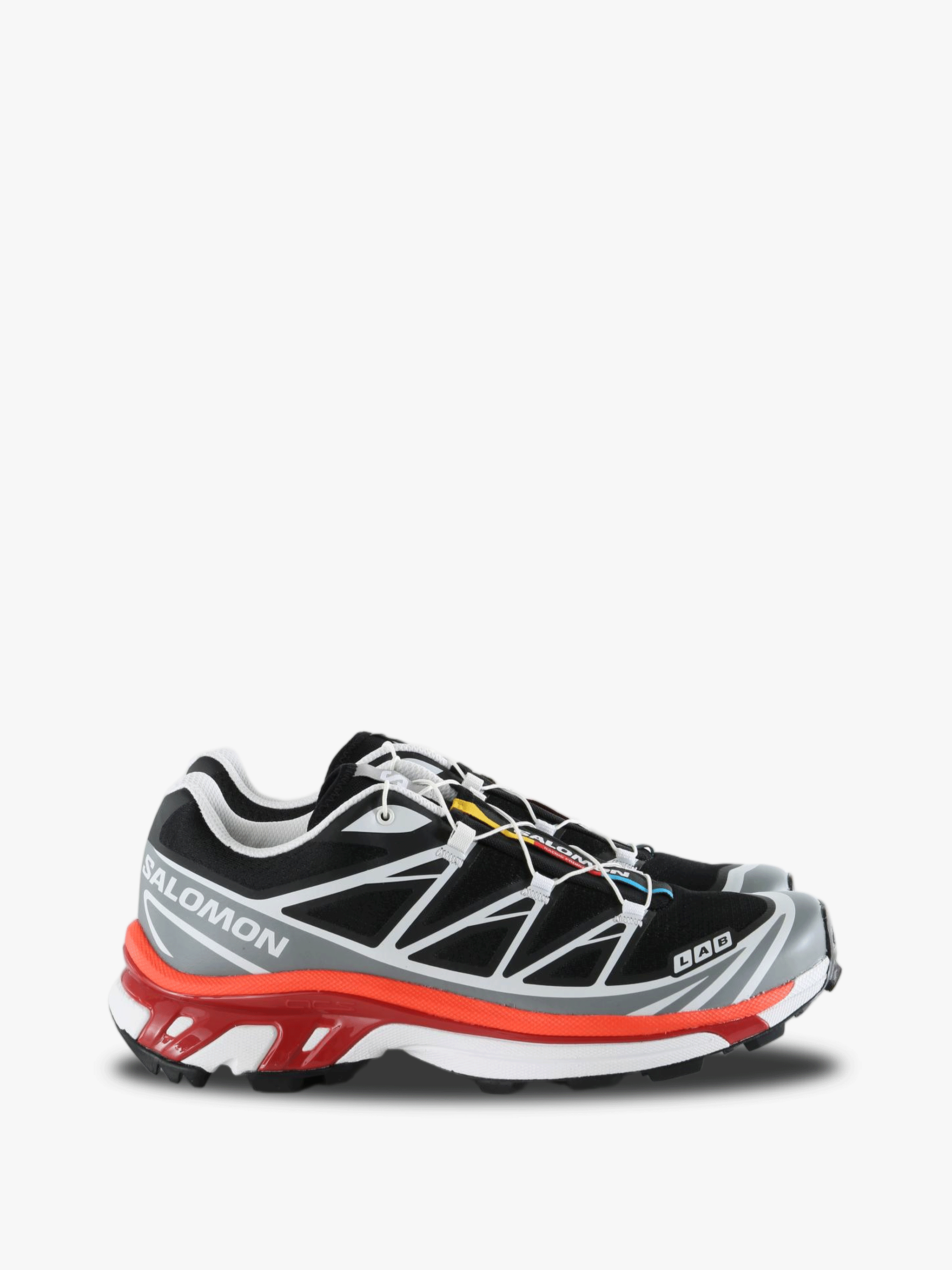 Black shoes, front view