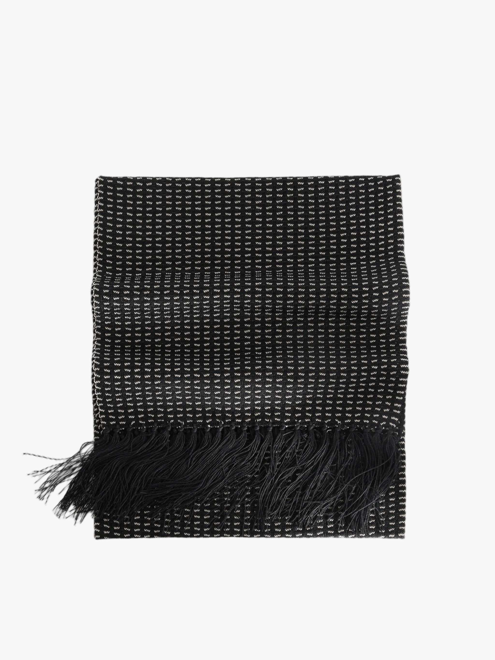 Black scarf, front view