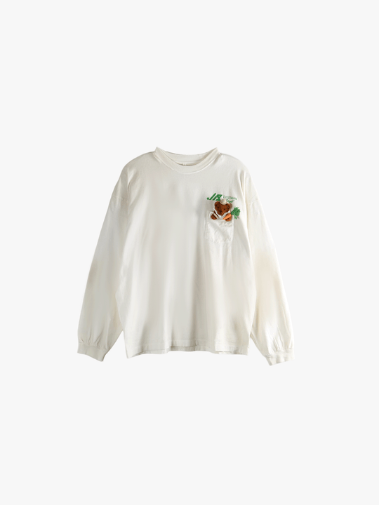 White t-shirt, front view