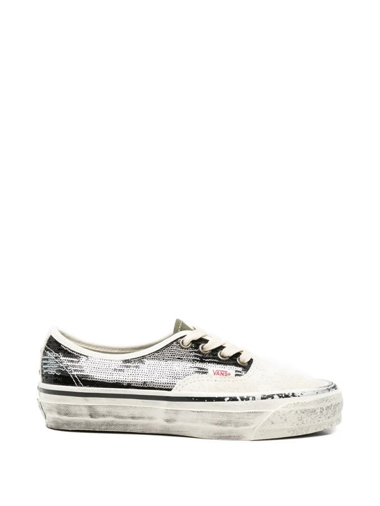 Black shoes, side view