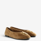Tan shoes, front view