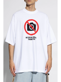 VETEMENTS Unisex No Social Media T-Shirt