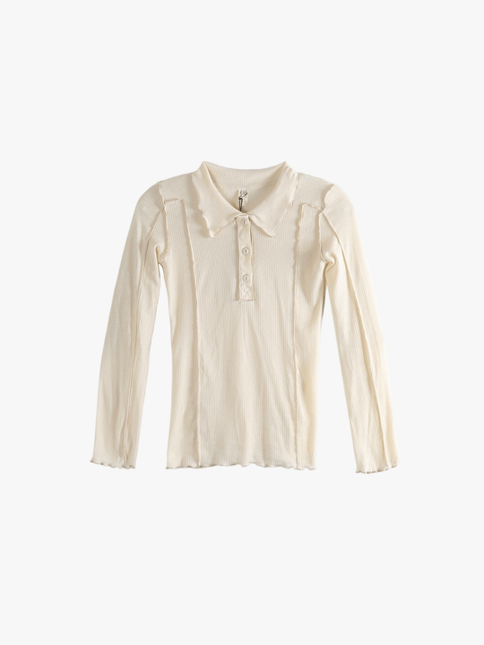 White top,front view