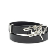 Black accessories, front view