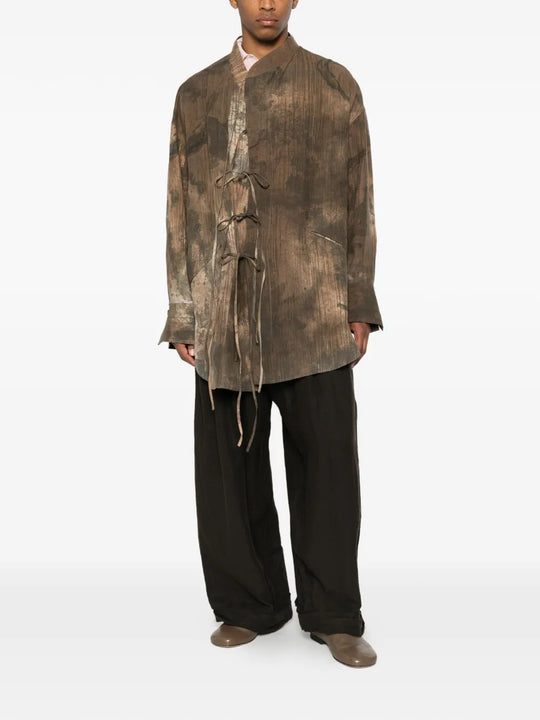 Brown shirt, full body view