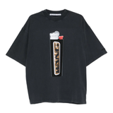 Black t-shirt,front view