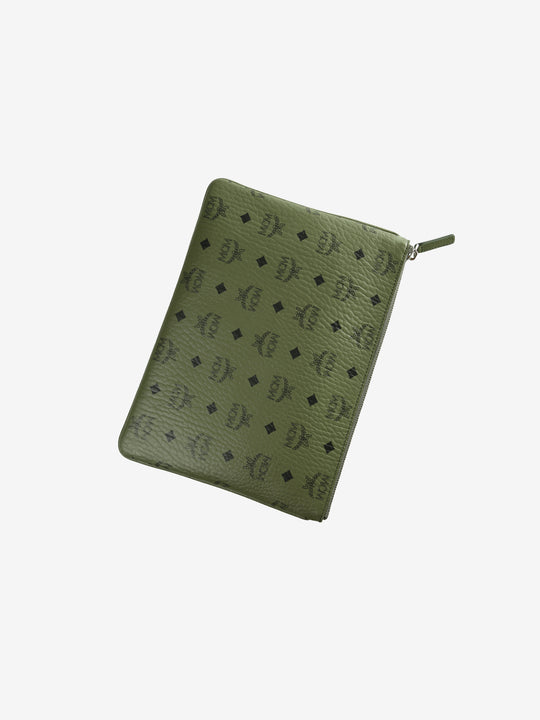 Green bag , back view