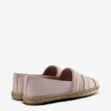 Pink shoes,back view