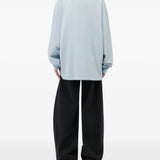 Blue t-shirt, full body view